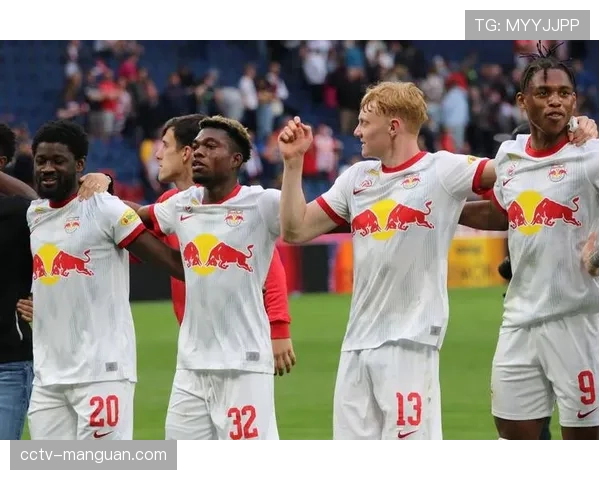 战术前瞻:面对高位逼抢,门将和后卫的出球体系演化新趋势 战术前瞻:面对高位逼抢,门将和后卫的出球体系演化新趋势